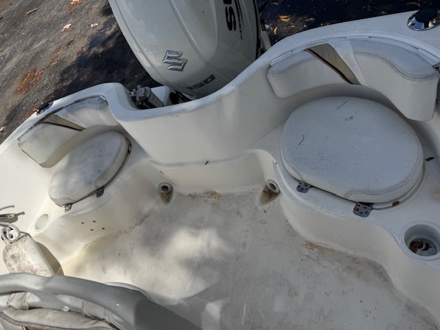 2003 Wellcraft 180 Fisherman