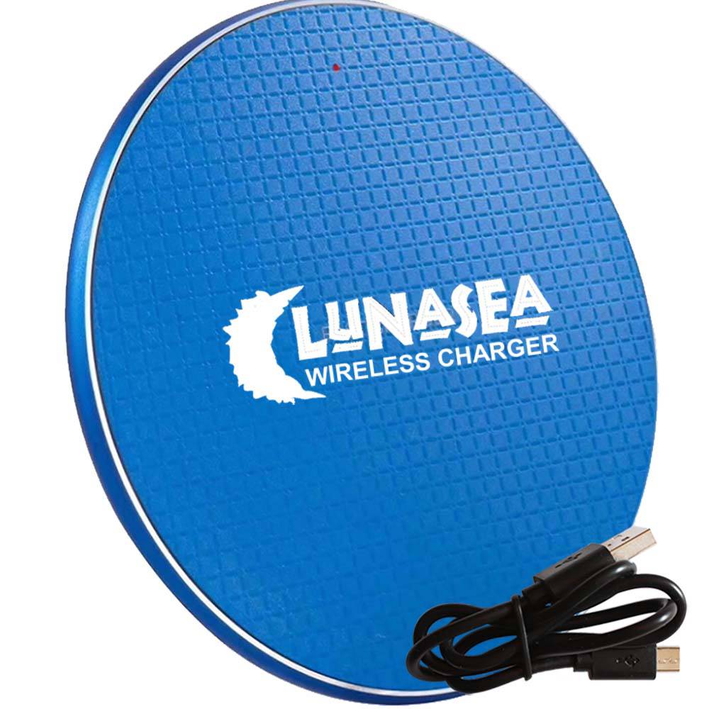 Lunasea LunaSafe 10W Qi Charge Pad USB Powered - Power Supply Not Included [LLB-63AS-01-00] - Twin Screws Marine Service