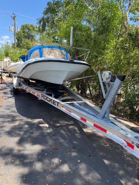 1975 Boston Whaler Outrage