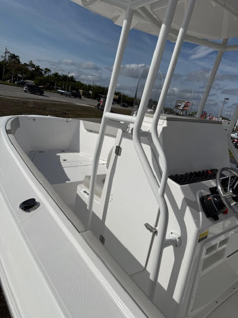 PENDING 2026 Clearwater 2300 CC