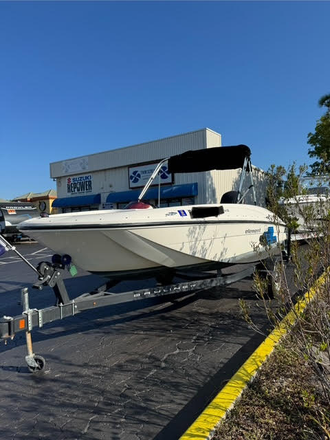 2018 Bayliner Element 16