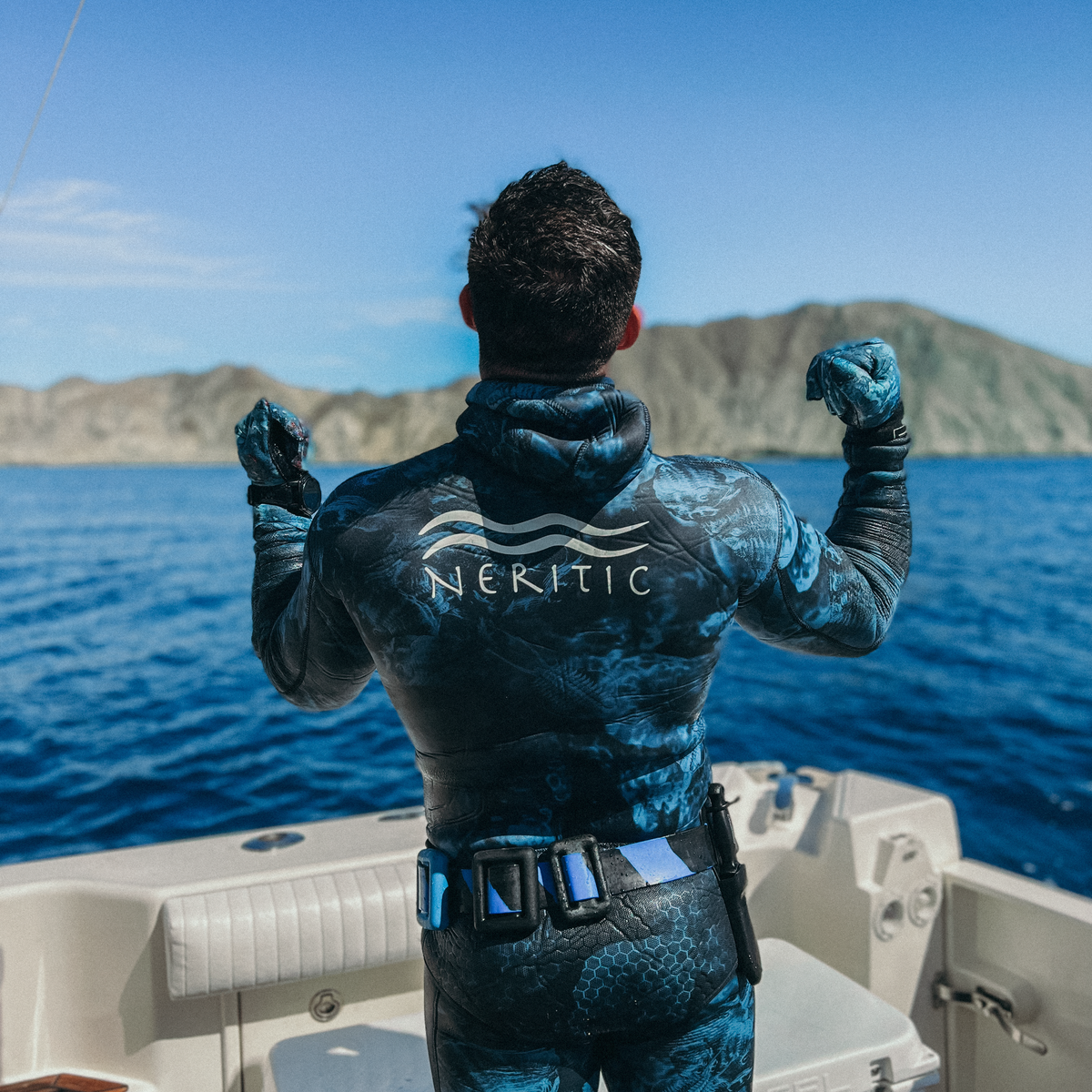 5mm Open Cell Wetsuit - Blue Trilobite Camo