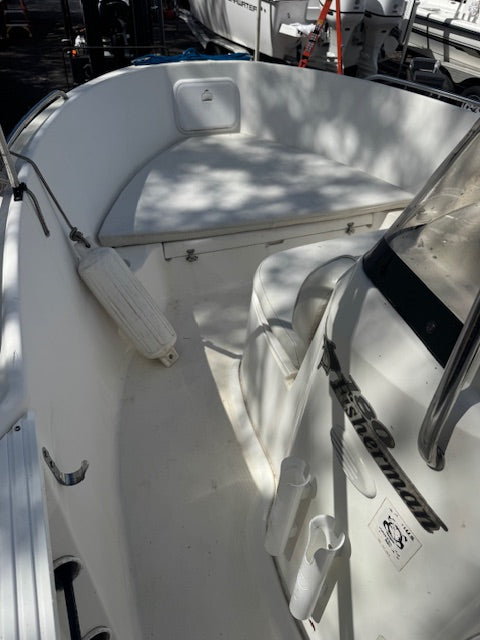 2003 Wellcraft 180 Fisherman